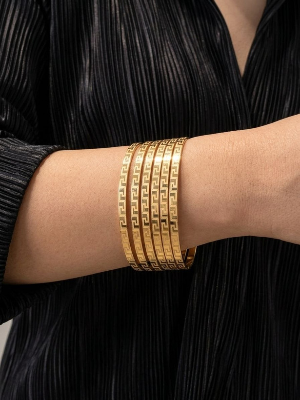 بسته النگو آینهای ورساچ طلاروس زنانه شش تایی